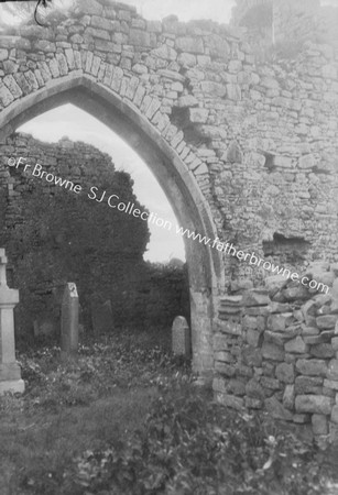 CLONTUSKERT PRIORY TRANSEPT ARCH FROM N.E. LOOKING INTO NAVE